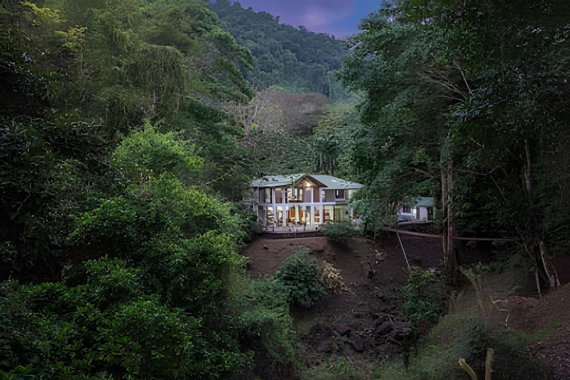 The Jungle Inn Dominicalito Buitenkant foto