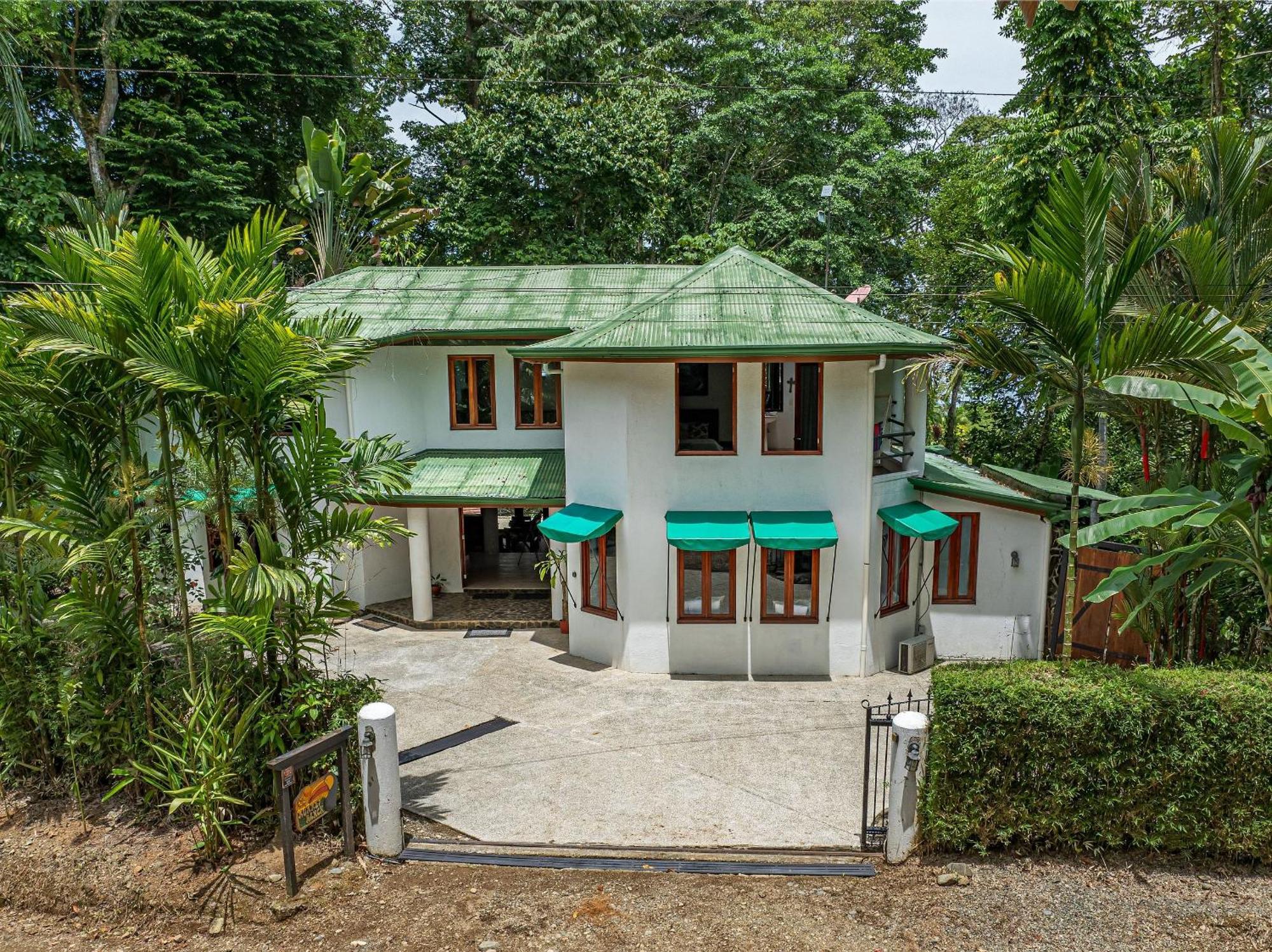 The Jungle Inn Dominicalito Buitenkant foto